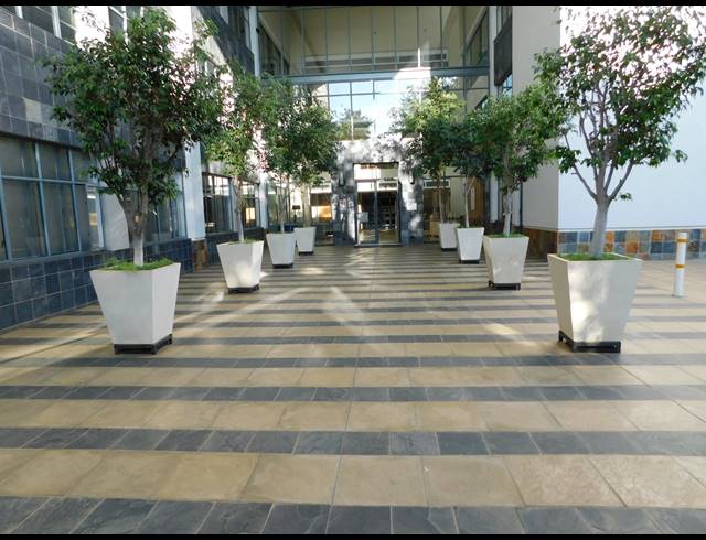855M² OFFICE TO LET IN ILLOVO